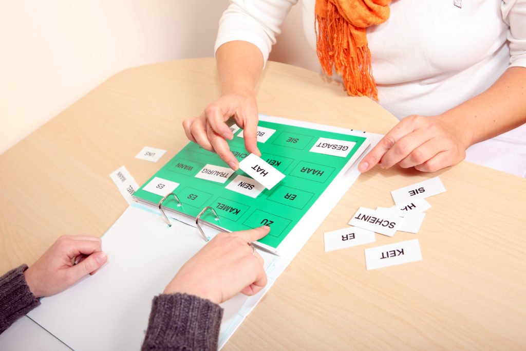 Neurologische Sprachstörungen bei Erwachsenen